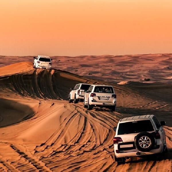 Safari Car in the desert